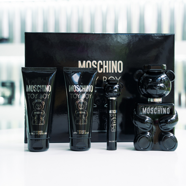 MOSCHINO SET TOY BOY X4 UND