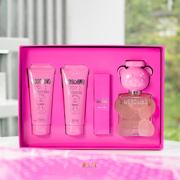 SET MOSCHINO BUBBLE GUM X4UND